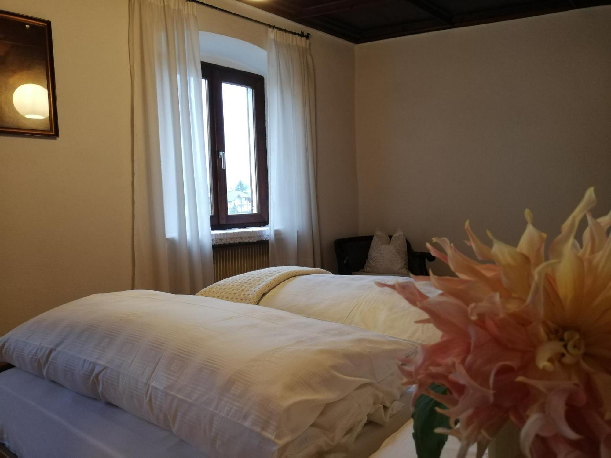 Ansitz Grustdorf Apartment Appiano Sulla Strada Del Vino Ngoại thất bức ảnh