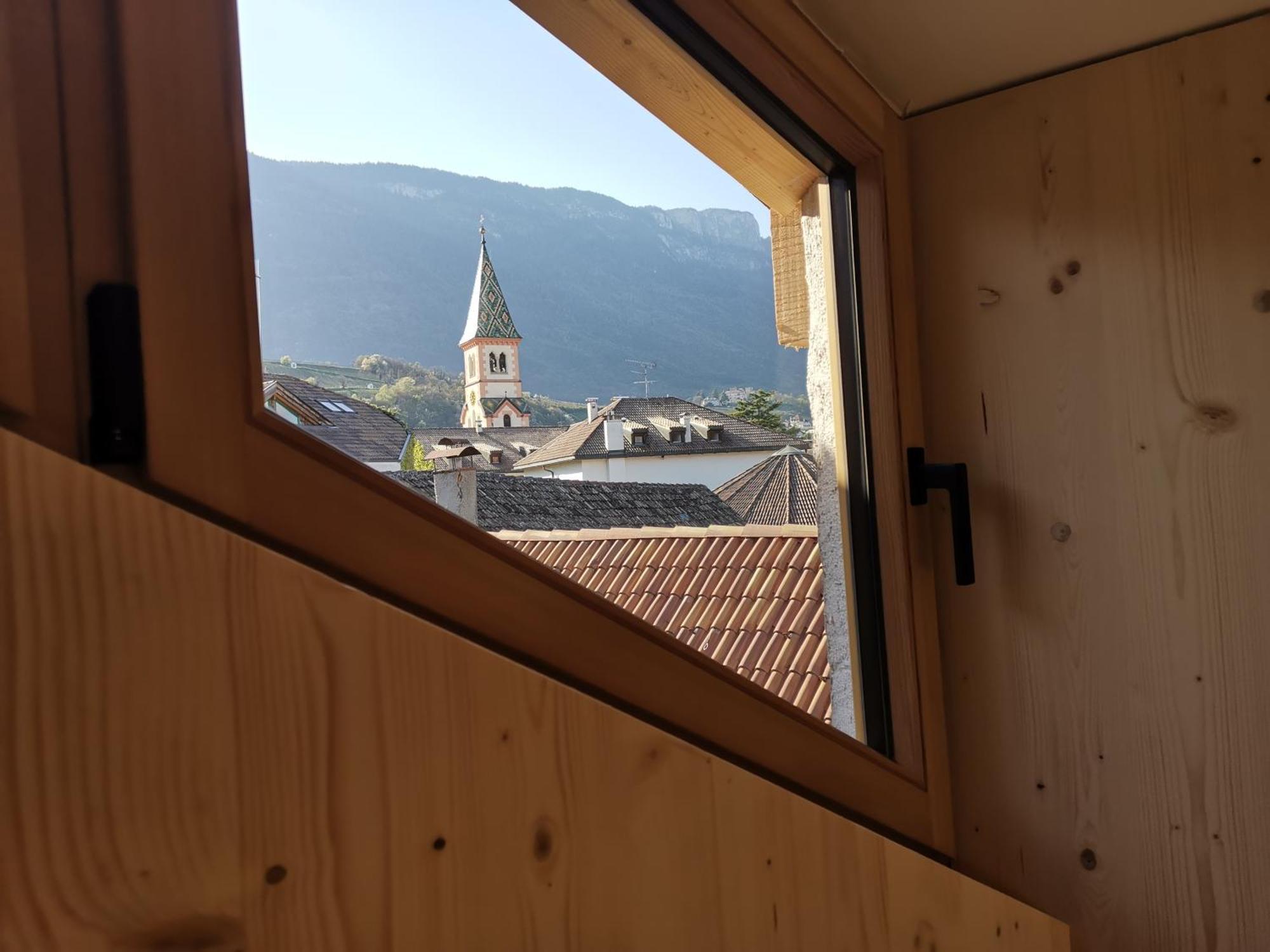 Ansitz Grustdorf Apartment Appiano Sulla Strada Del Vino Ngoại thất bức ảnh