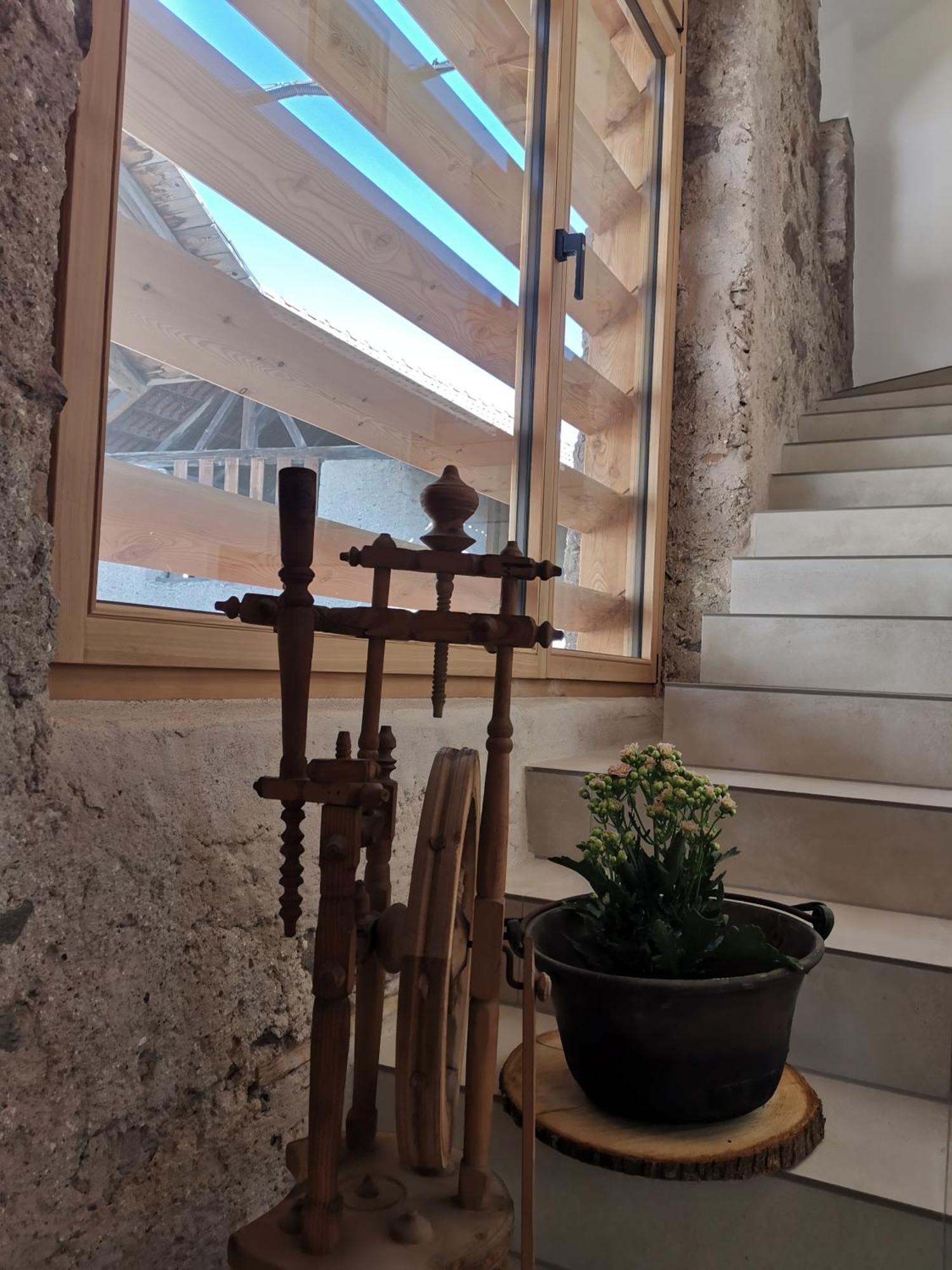 Ansitz Grustdorf Apartment Appiano Sulla Strada Del Vino Ngoại thất bức ảnh