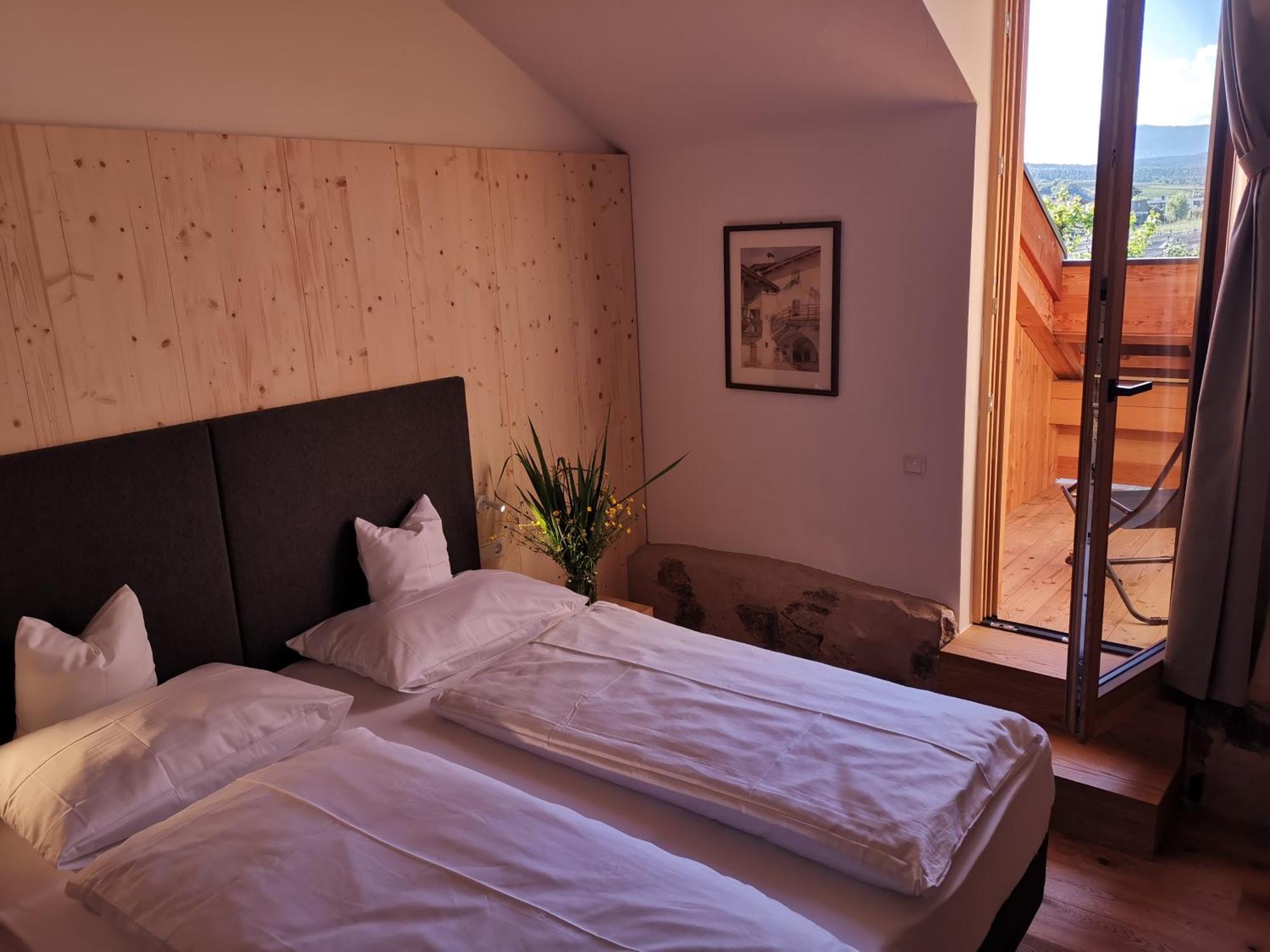 Ansitz Grustdorf Apartment Appiano Sulla Strada Del Vino Ngoại thất bức ảnh