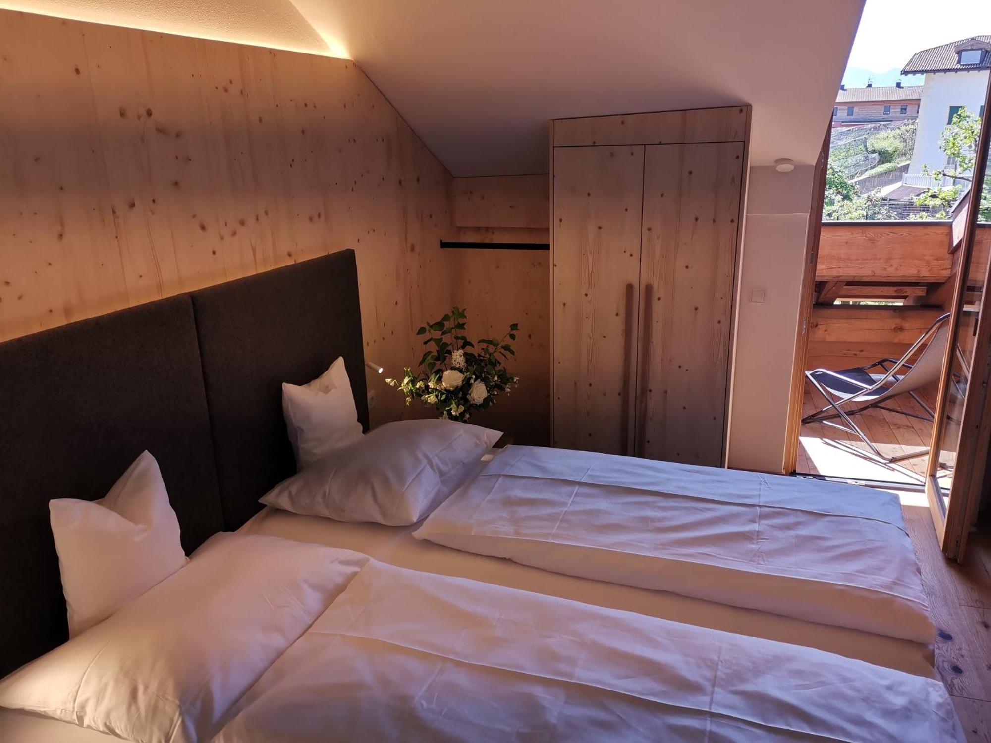 Ansitz Grustdorf Apartment Appiano Sulla Strada Del Vino Ngoại thất bức ảnh